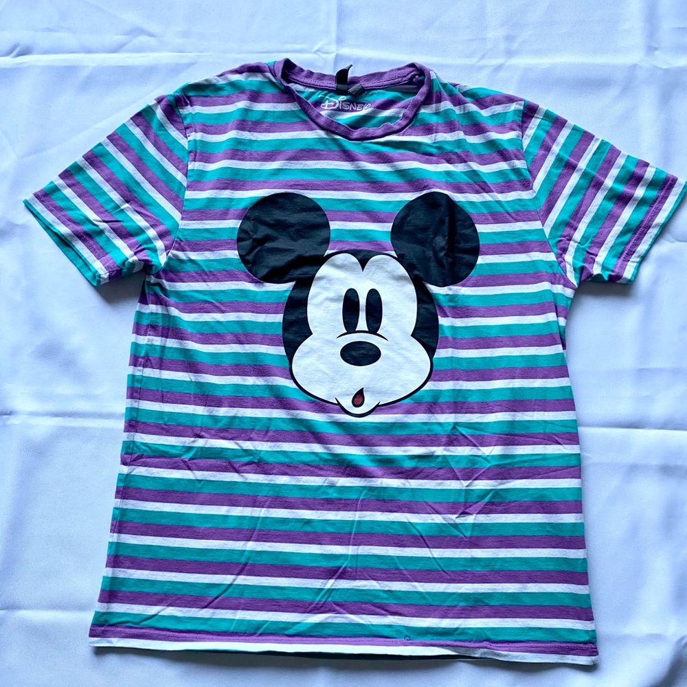 USED MICKEY MOUSE SHIRT